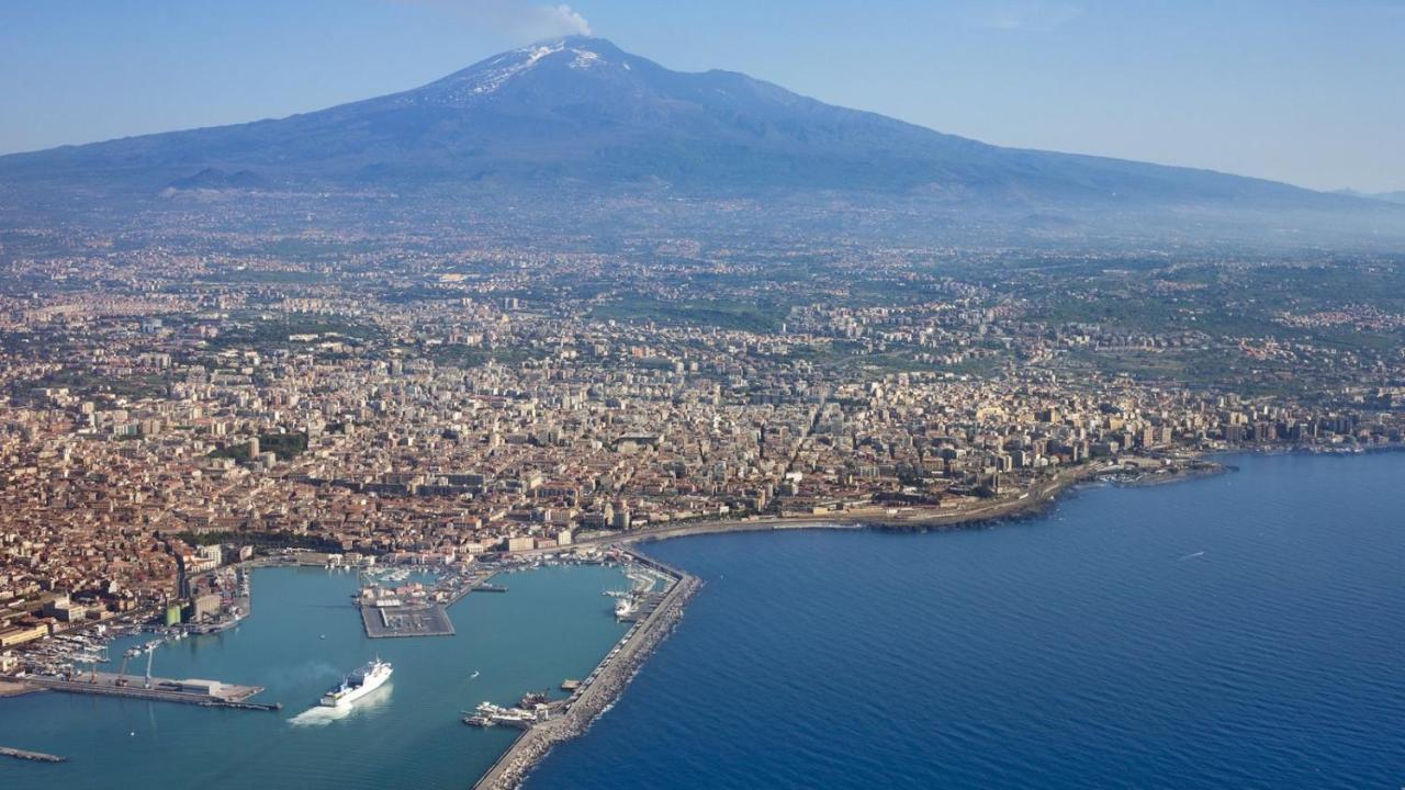 La Dimora Di Medusa คาตาเนีย ภายนอก รูปภาพ
